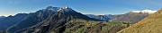 20  Vista sul Colle di Zambla  con Alben a sx e Menna  a dx
